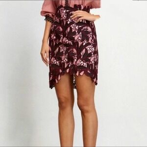 ELLIATT Shakespeare Pink Asymmetrical Hem Mini Skirt Size Medium Revolve NEW